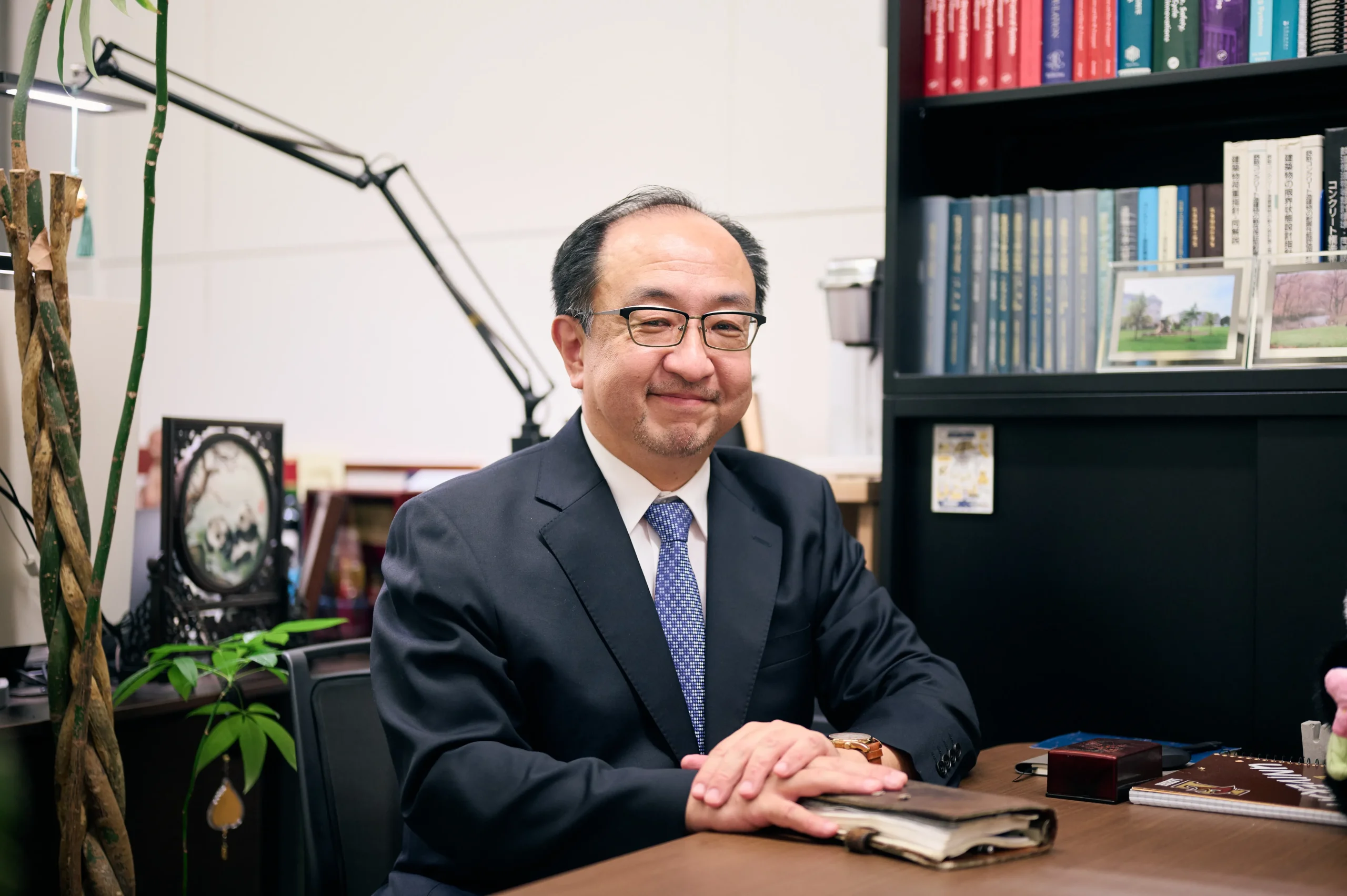 秋山充良教授 ポートレート